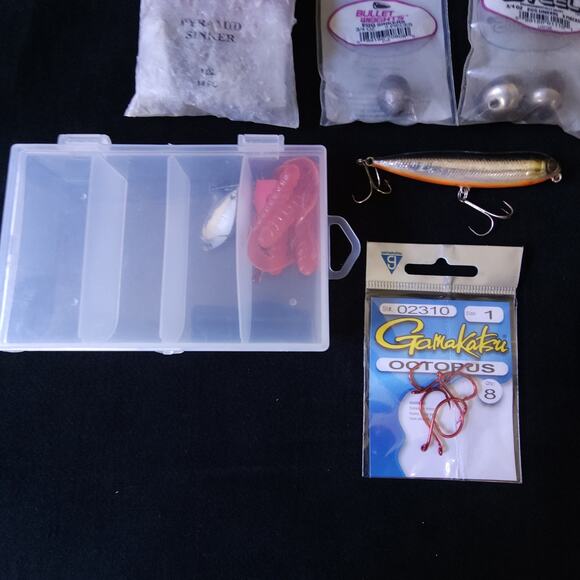 Portable Dark Spider DS4000 Telescopic Fishing Rod Pole Reel Set w/ Accessories - Picture 10 of 16